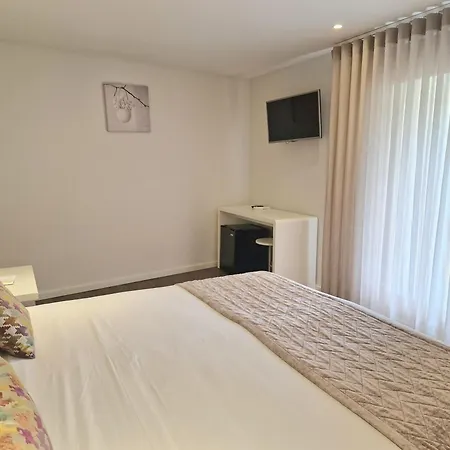 Bed & Breakfast Quinta Dos Jasmins Pacos de Ferreira