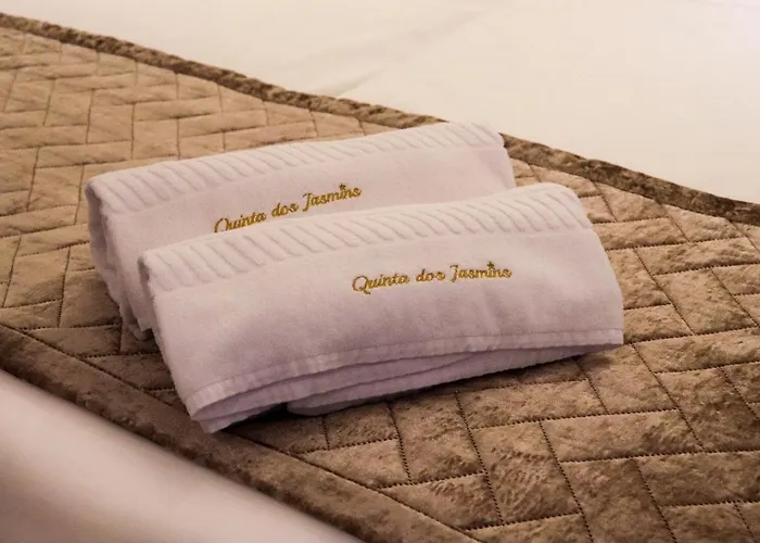 Quinta Dos Jasmins Bed & Breakfast *