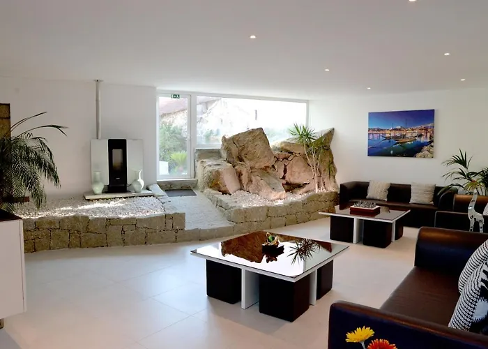 Quinta Dos Jasmins Bed & Breakfast *