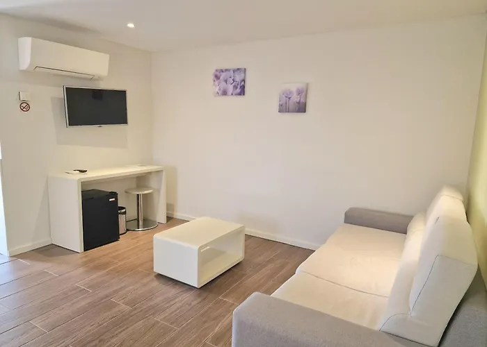 Quinta Dos Jasmins Bed & Breakfast